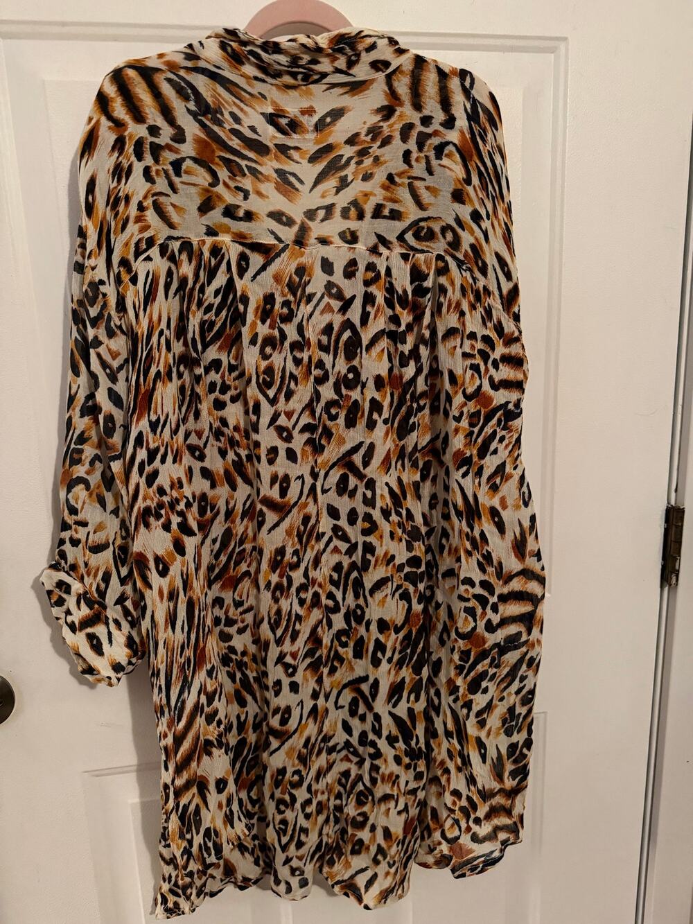 Extreme Leopard Print Blouse Womens 38 Brown Tan Ruffle Collar 55% Cotton
